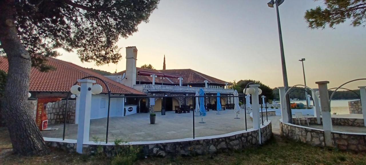 Mobile Home Lux Otok Murter Jezera Kültér fotó